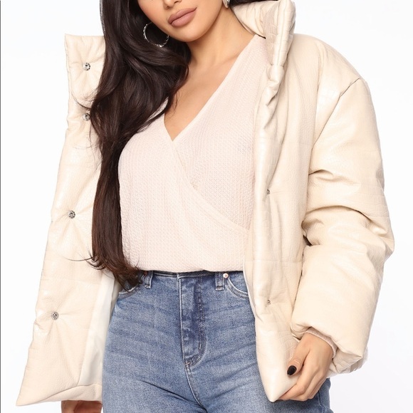 NWT Fashion Nova Leather Puffer Jacket - Picture 4 of 11